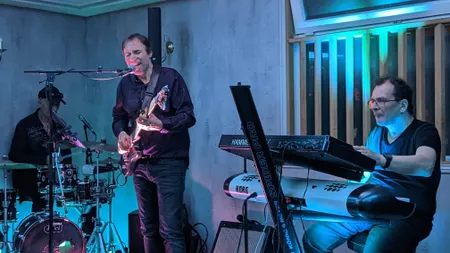 TWINS Groupe de musique & DJ Paris  - Ile de France