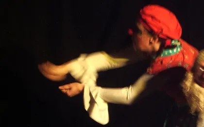 Photo de Spectacles jeune public & tout public- marionnettes - clown PAR ICI L'ESCAMPETTE