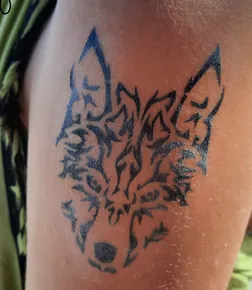 Les Petites Fourberies Maquillage enfants, Ballooneuse, Tattoos...