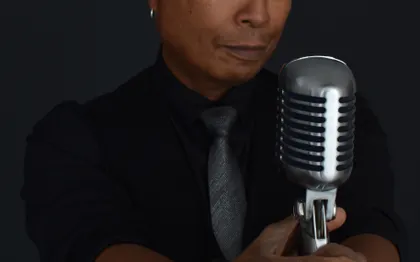 Photo de Nirina & Friends, Chanteur, Crooner / PARIS, Ile-de-France
