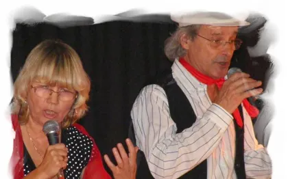 Photo de Spectacle Provençal en chansons  - CRESTIAN E SA PICHOUNO FREMO