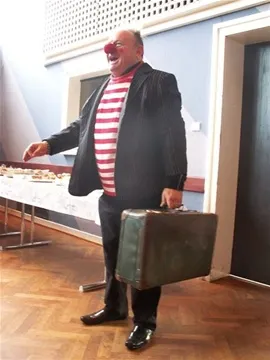 comique, humoriste, cabaretiste