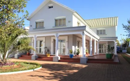 Photo de Villa Tanà - Guest House - Antananarivo