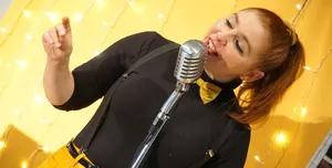 Spectacle de Noël
Chat-Bada Swing Christmas
Conteuse, Chanteuse, Accordéoniste
Merlenchanteuse - Isère