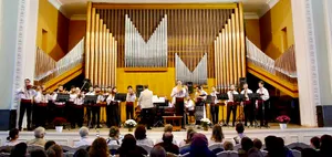 Sébastien Mertes, avec le  "Rapsozii Moldovei Orchestra", à Chisinau, en Moldavie - 2019