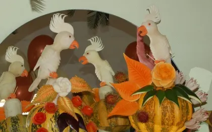 Photo de Dominique Toussart - Sculpteur sur fruits et  legumes - Traiteur AMIENS