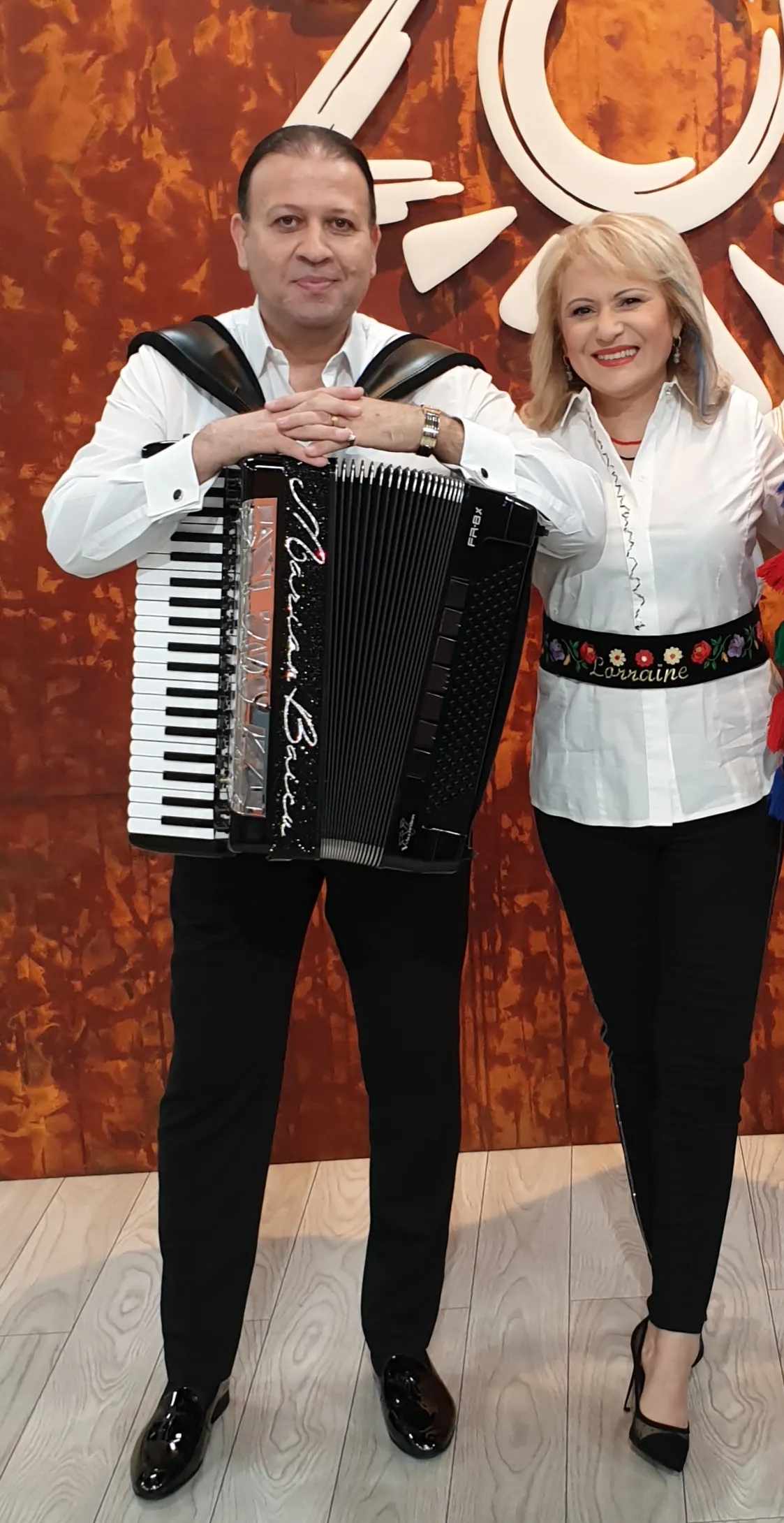 Orchestre de musique Balkans, Tziganes,Russes,jazz,variété,EdithPiaf...