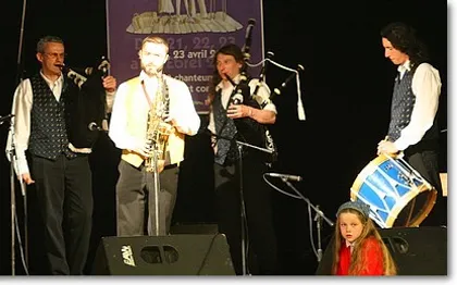 Photo de Les Sonneurs du Vouvrillon Groupe Breton - 37