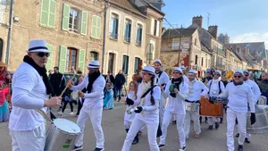 spectacles de percussions brésiliennes, sans ou avec danseuses