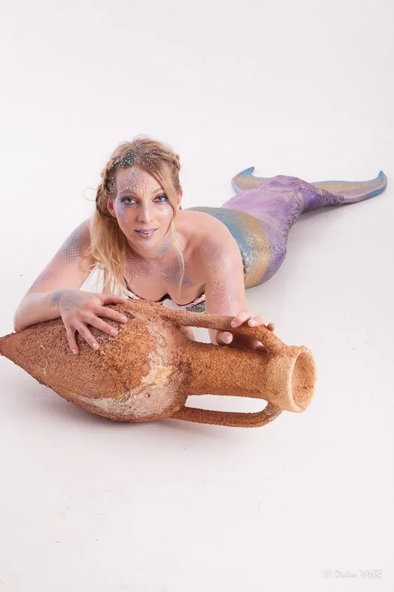 Séance photo terrestre
Crédit photo : Didier Vasse Modern'photo
Maquillage : Audrey Dalbera Make up artiste