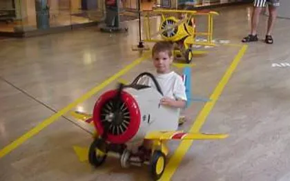 Photo de JUNIOR AVIATION - AVIONS A PEDALES - JEUX ENFANTS - SAVOIE et HAUTE SAVOIE - FRANCE