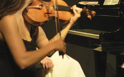 Photo de Estelle Harbulot, violoniste