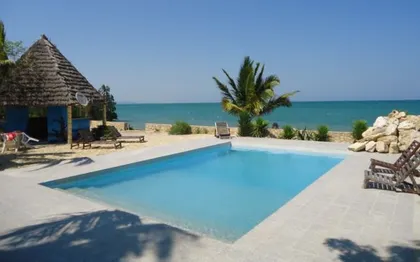 Photo de HOTEL LE CALIENTE BEACH ** - TULEAR