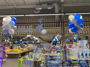 Décoration ballons Noël sur mesure intermarché