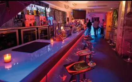 Photo de LOCATION DE BAR ET CLUB PARIS 6EME - QG BAR ODEON