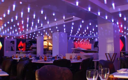 Photo de MUSIC HALL RESTAURANT & COCKTAIL-LOUNGE - PARIS