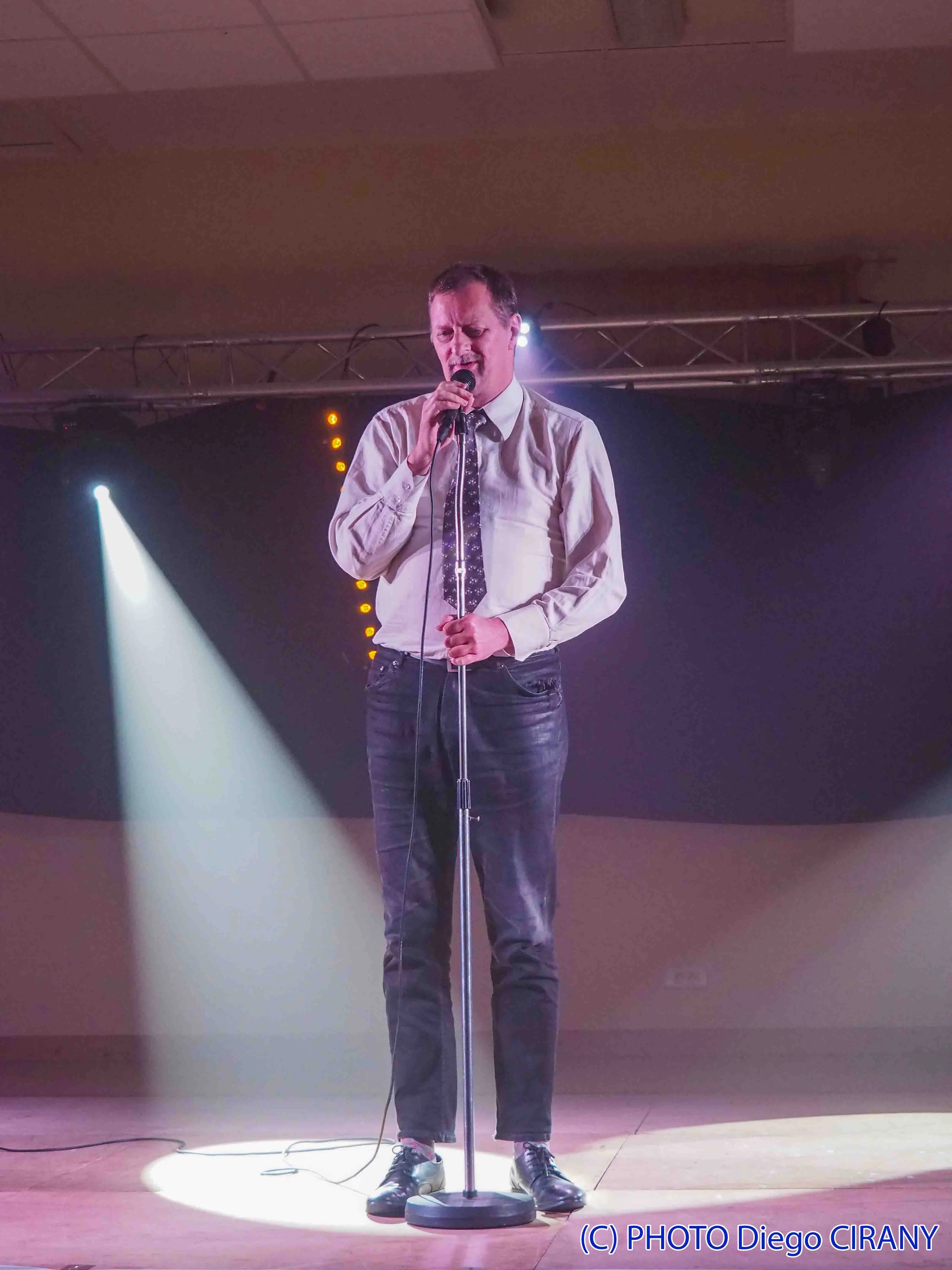 grégory hauff, chanteur imitateur savoyard, sur chambéry, paris, lyon, montpellier,Nice, Toulon.