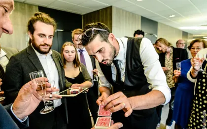 Photo de Romain Frasi,  Magicien et hypnotiseur à Niort, La Rochelle