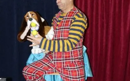Photo de Magicien Ventriloque d' Arles - Bouches du Rhone