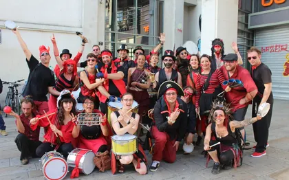 Photo de Batucada Takadidoum, Orchestre de Percussions Brésiliennes - Rennes