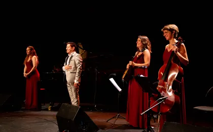 Photo de MandoVoice, musique italienne et mandoline / Monaco, Menton