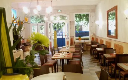 Photo de Hôtel Restaurant CORTIE - Thuir - Perpignan