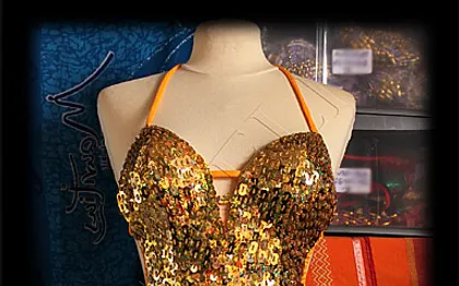 Photo de robe paillettes - robe french cancan - revue parisienne cabaret