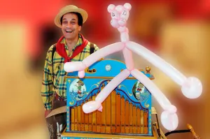 orgue de barbarie chanteur sculpteur sur ballons 