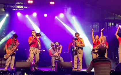 Photo de Les FOUJOUS, FANFARE 10 MUSICIENS / DROME VALENCE