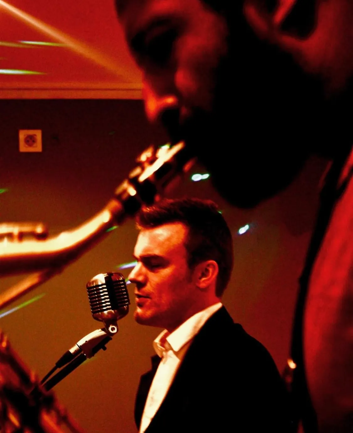 duo guitariste/chanteur Saxophone