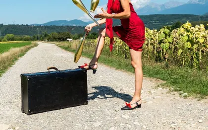 Photo de Cie M'Zele numéros de jonglages spectacles  / Rhône Alpes