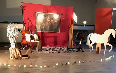 Cécile Branche, chanteuse et harpiste