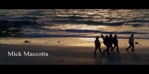 sur l'Ile de Noirmoutier, Mick Maccotta et ses amis musiciens, en tournage du clip "le paradis perdu"