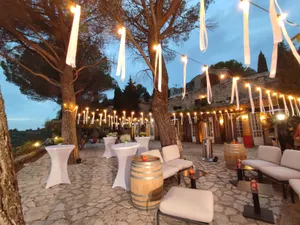 DECORATION MARIAGE - BOUCHES DU RHONE - PACA MINART'S PROVENCE & ORGANISATION