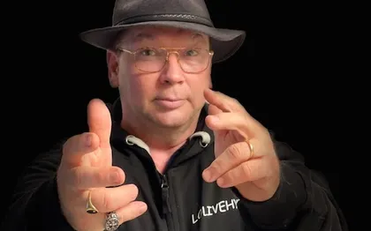 Photo de Hypnotiseur de spectacle de Paris - Lolivehypno 