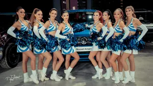 Lolipop danseuses professionnelles hôtesses pompom girls sport animation événement performance championnat 