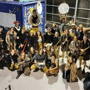 Les durs à cuivre - fanfare nantaise