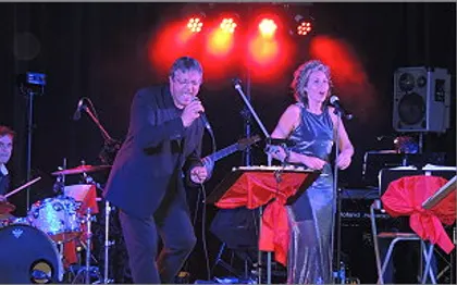Photo de ORCHESTRE TAPIS ROUGE - La Rochelle