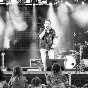 premiere partie pour la sortie de mon album