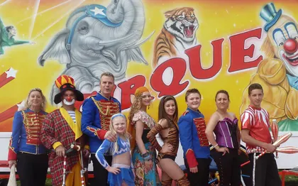 Photo de Cirque Perarnaud - PORT DE BOUC - 13