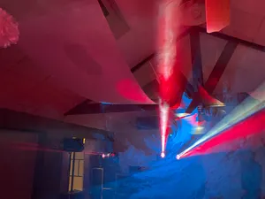 mise en lumière de la salle des mariés