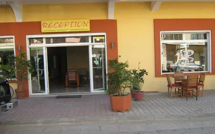 Photo de Hotel Le Badamier - Mahajanga