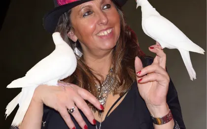 Photo de Doves Angel Magicienne professionnelle / NORMANDIE
