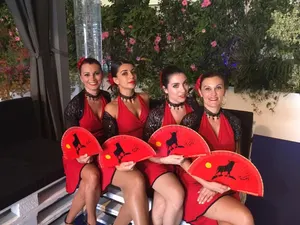 Lolipop animation de rue Espagne sevillanes corso carnaval spectacle mairie comité des fêtes 