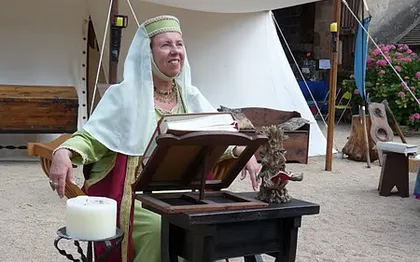 Photo de SPECTACLE MEDIEVAL - METIERS D'ANTAN - FRANCIS SERGENT