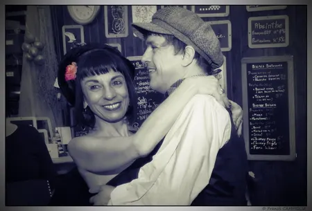 Paribal, danses de bal musette, ambiances guinguette / Paris IDF