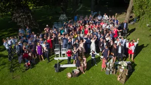 Clichés par drone pour mariage