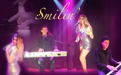 Photo de Duo de variétés Smilin' / MANCHE
