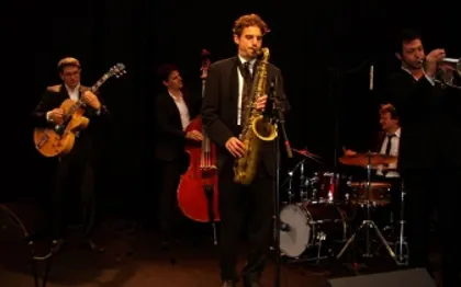 Photo de Groupe et Orchestre de Jazz - Paris - Laurent Besse - Jazz'ambulles