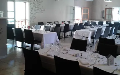 Photo de Salle de réception et restaurant - ST LAURENT DU VAR